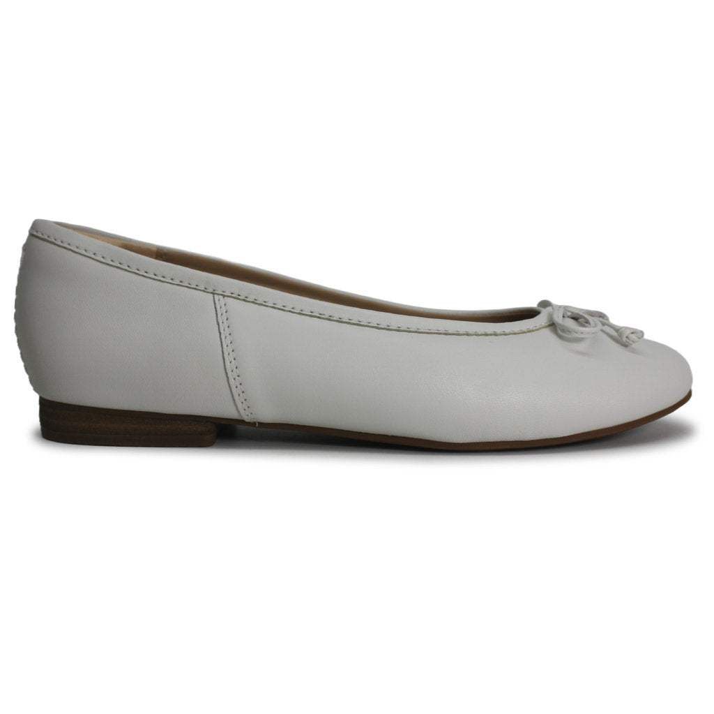 Clarks bow shoes hotsell