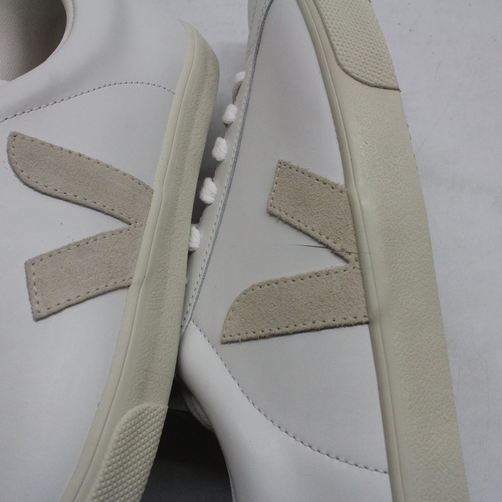 Veja Esplar EO0202335B Leather Mens Trainers - White Sable - 43#color_white sable