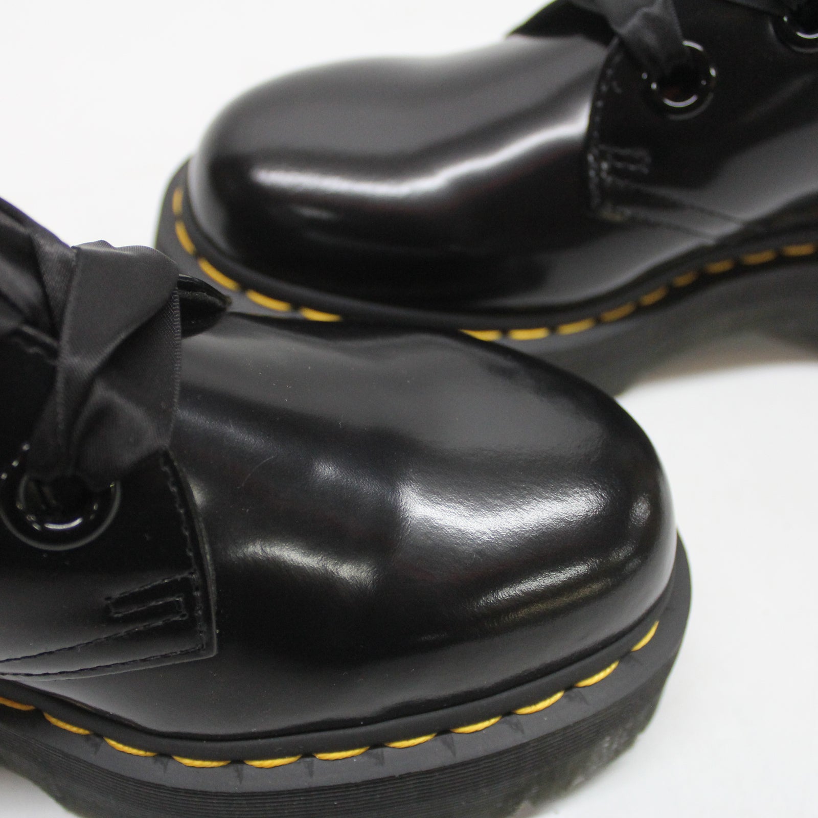 Dr. Martens Holly 25234001 Buttero Leather Womens Shoes - Black - 8#color_black