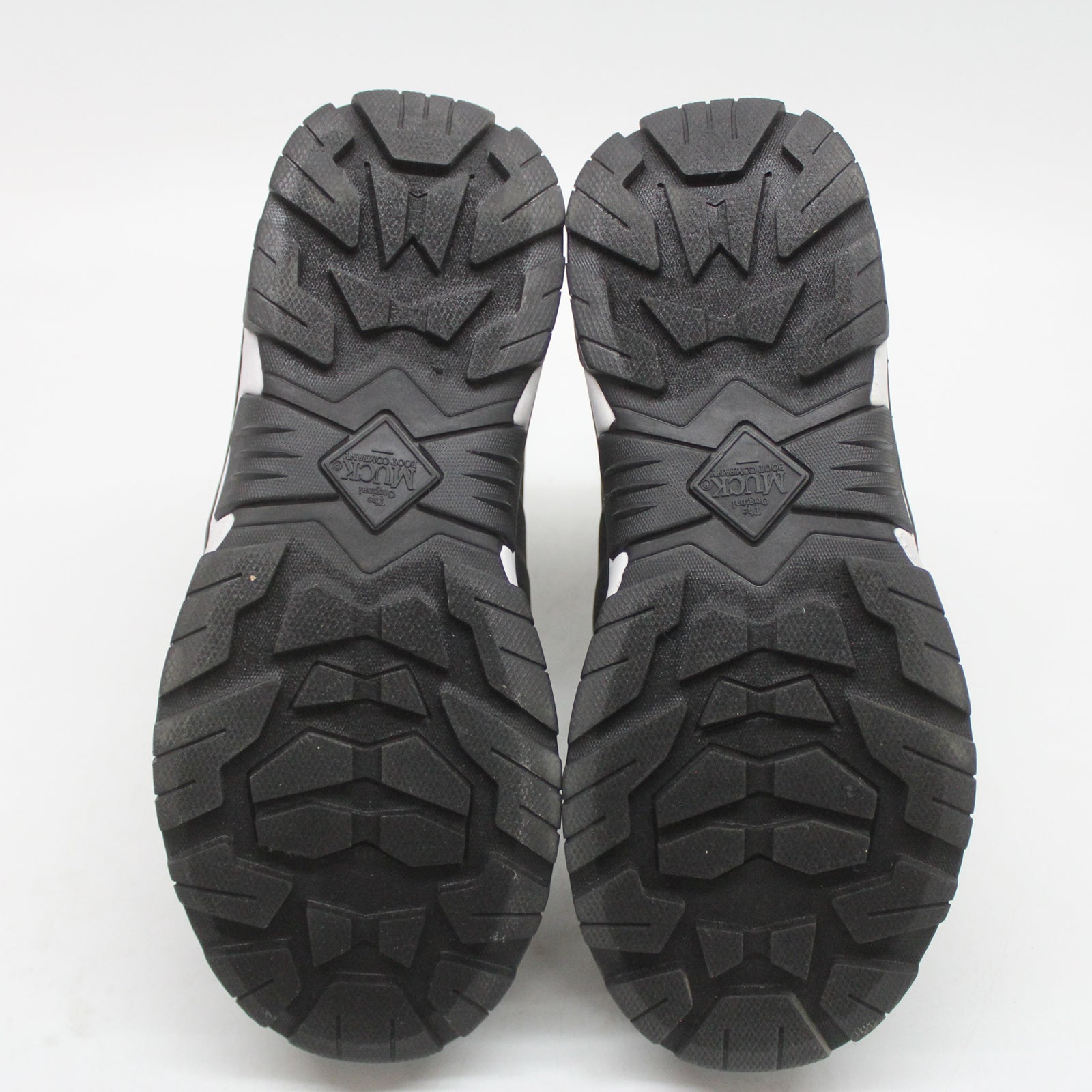 Muck Apex Mid Zip AXWZ-000 Rubber Synthetic Womens Boots - Black White - 39-40#color_black white