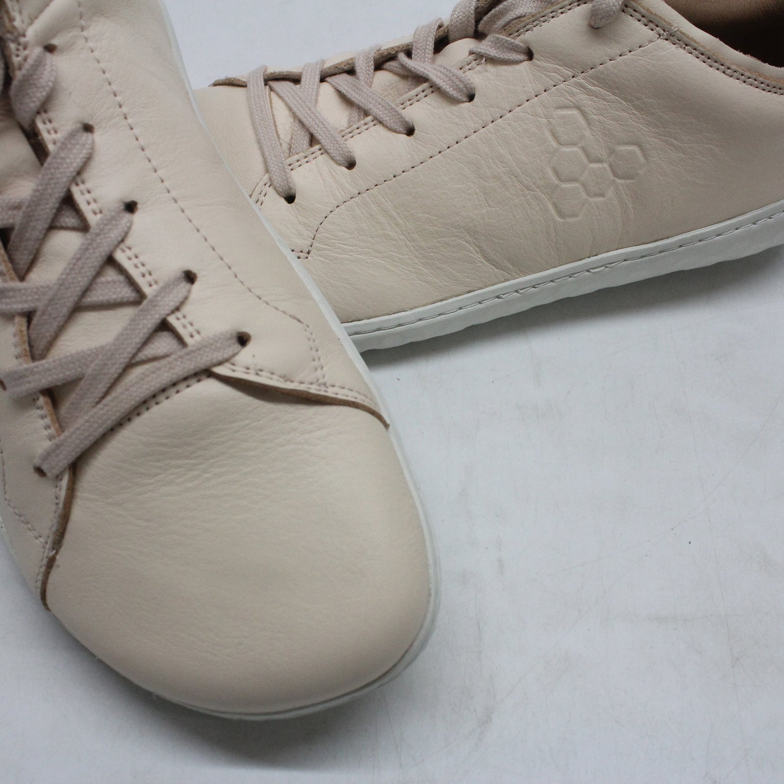 Vivobarefoot Geo Court III 201056-04 Leather Womens Trainers - Natural - 40#color_natural